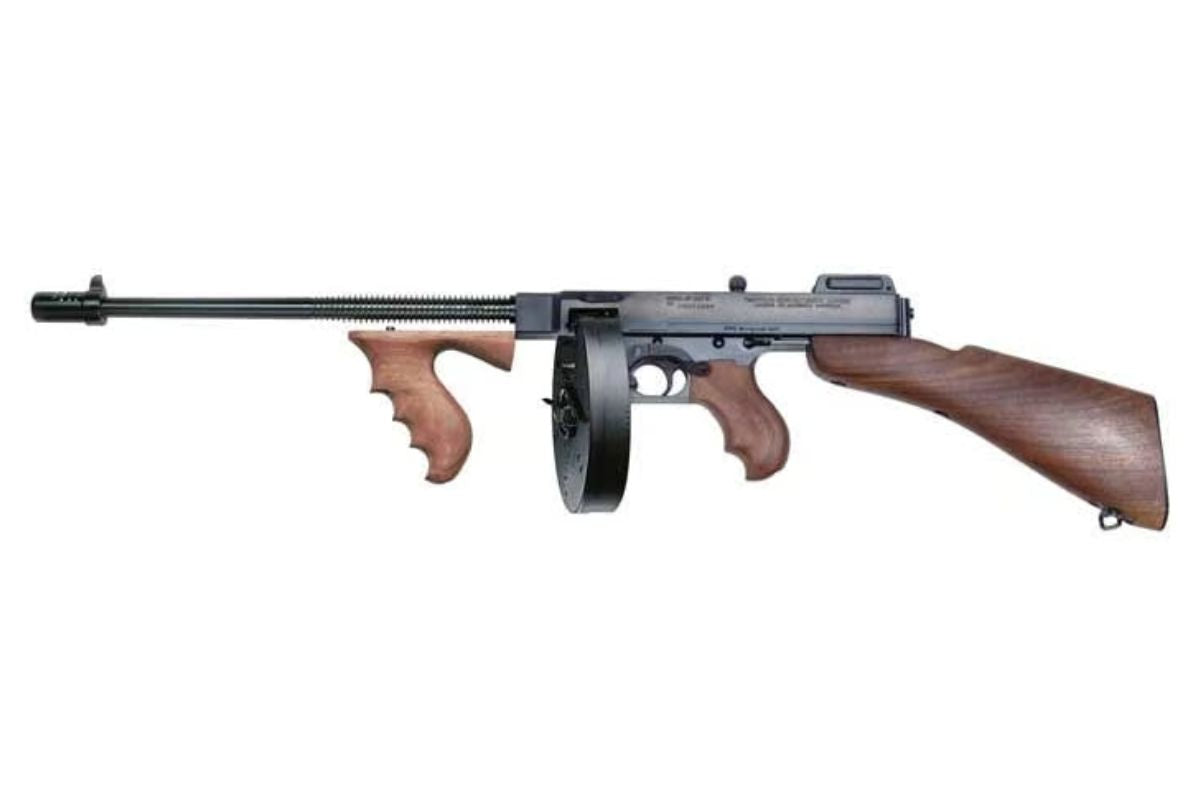 The Tommy Gun: The Iconic Thompson Submachine Gun That Defined an Era